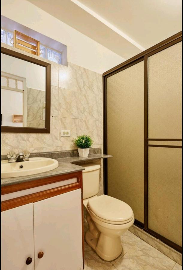 Apartment in El Poblado near everything in a quiet area Medellín Exterior foto